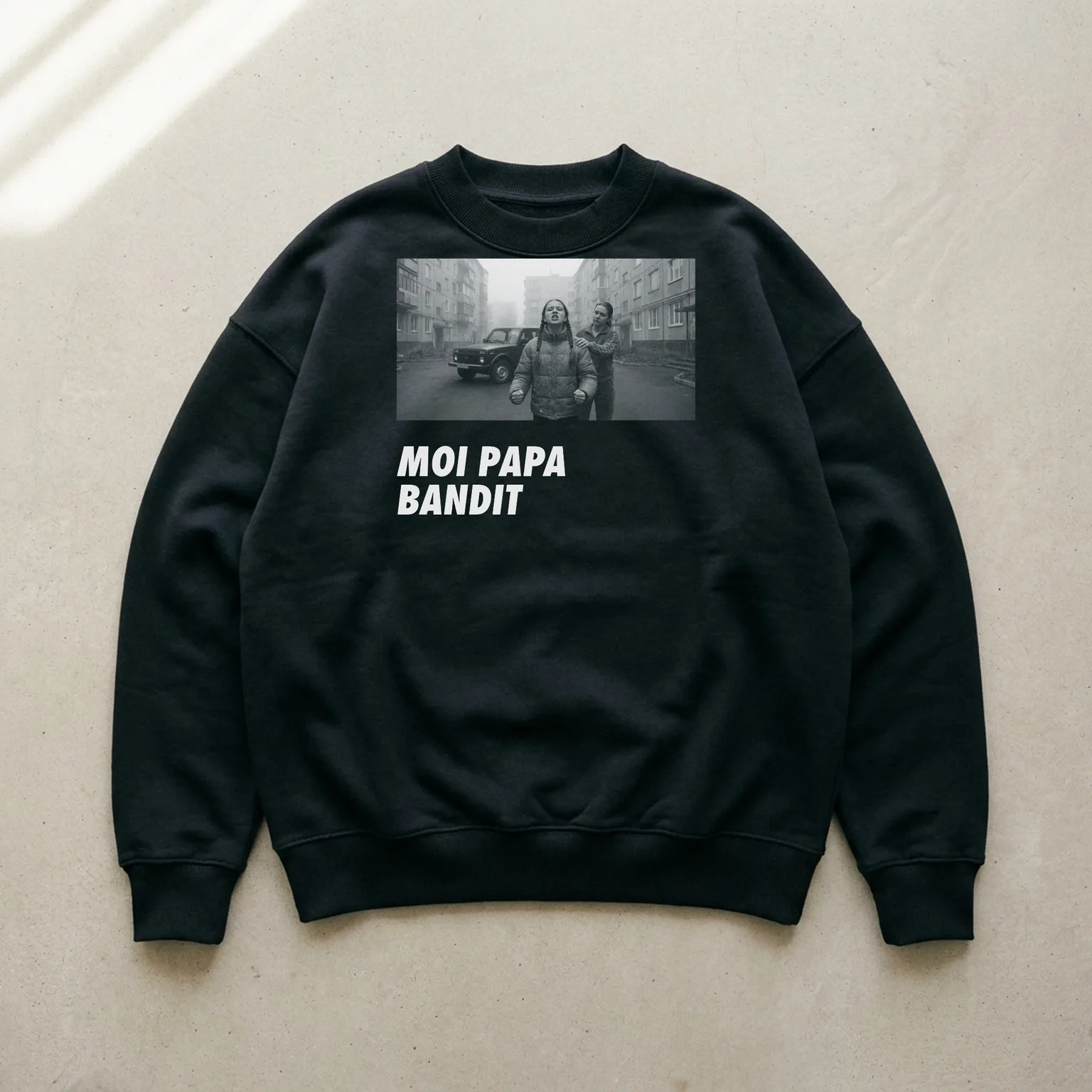 MOI PAPA BANDIT CREWNECK, мокап